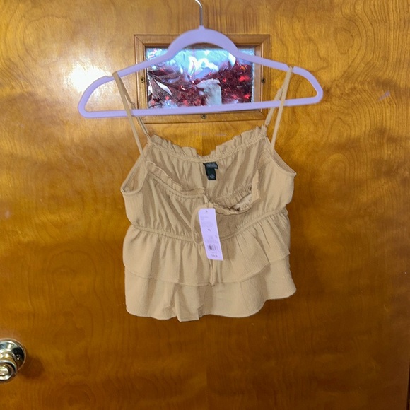 wild fable Tops - NWT Wild Fable summer cropped top